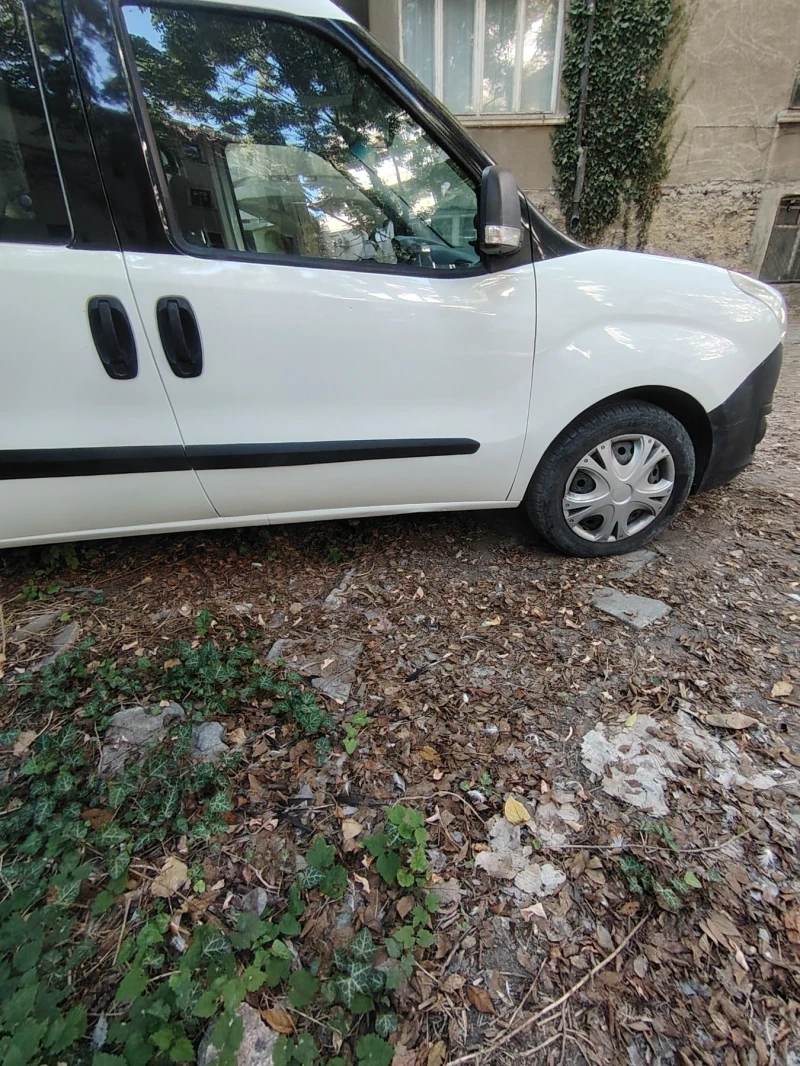 Opel Combo, снимка 4 - Автомобили и джипове - 52258794