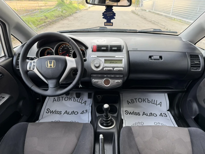 Honda Jazz 1.4i Swiss, снимка 10 - Автомобили и джипове - 52517837