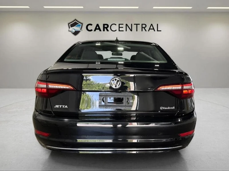 VW Jetta Comfortline* Авто-Кредит(ЦЕНА ДО БЪЛГАРИЯ), снимка 6 - Автомобили и джипове - 52539544