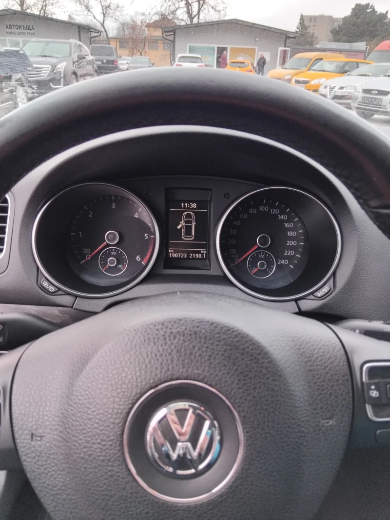 VW Golf TDI, снимка 12 - Автомобили и джипове - 52546624
