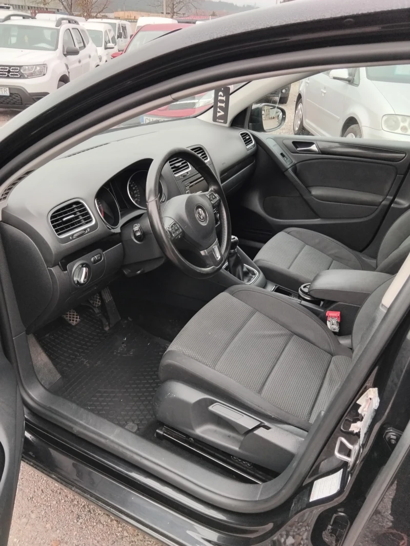 VW Golf TDI, снимка 9 - Автомобили и джипове - 52546624