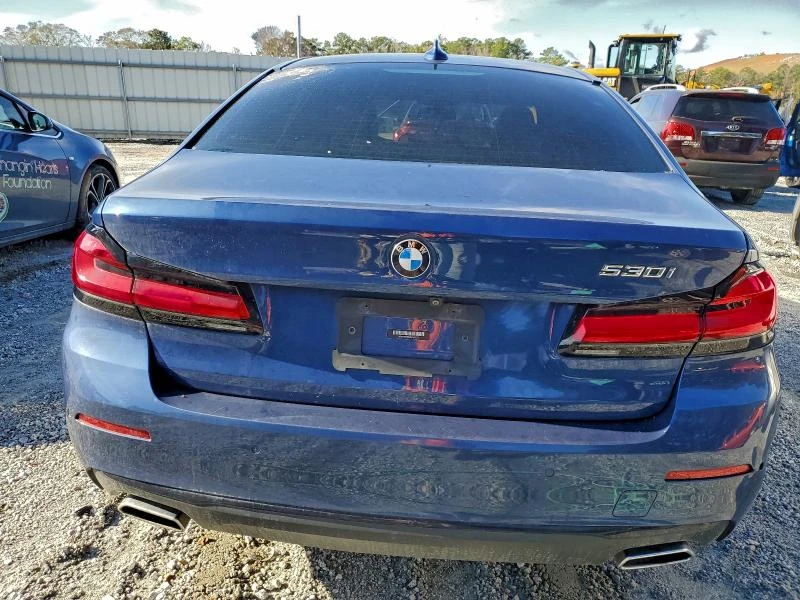 BMW 530 2.0L 4 Rear-wheel drive, снимка 9 - Автомобили и джипове - 52903000
