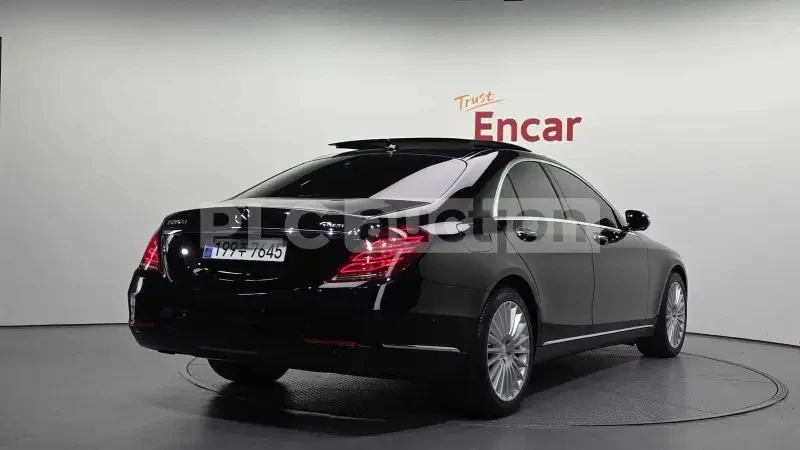Mercedes-Benz S 350 4MATIC/МАСАЖИ/ОБДУХВАНЕ/ПАНОРАМА/BURMESTER/360, снимка 3 - Автомобили и джипове - 54999958