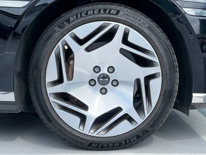 Genesis G90 Gasoline 3.5 Turbo e-S/C AWD LWB| 375к.с., снимка 5 - Автомобили и джипове - 56125970