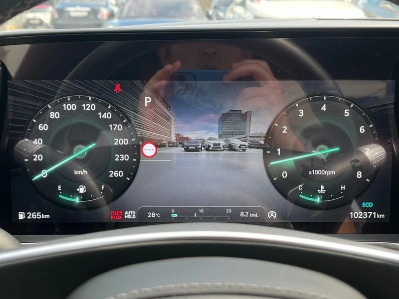 Genesis G90 Gasoline 3.5 Turbo e-S/C AWD LWB| 375к.с., снимка 8 - Автомобили и джипове - 56125970