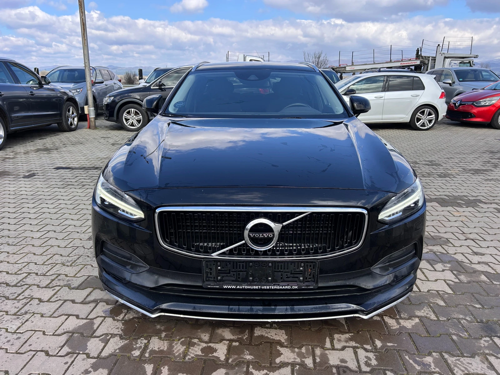 Volvo V90 2.0D AVTOMAT/NAVI EURO 6 - изображение 3