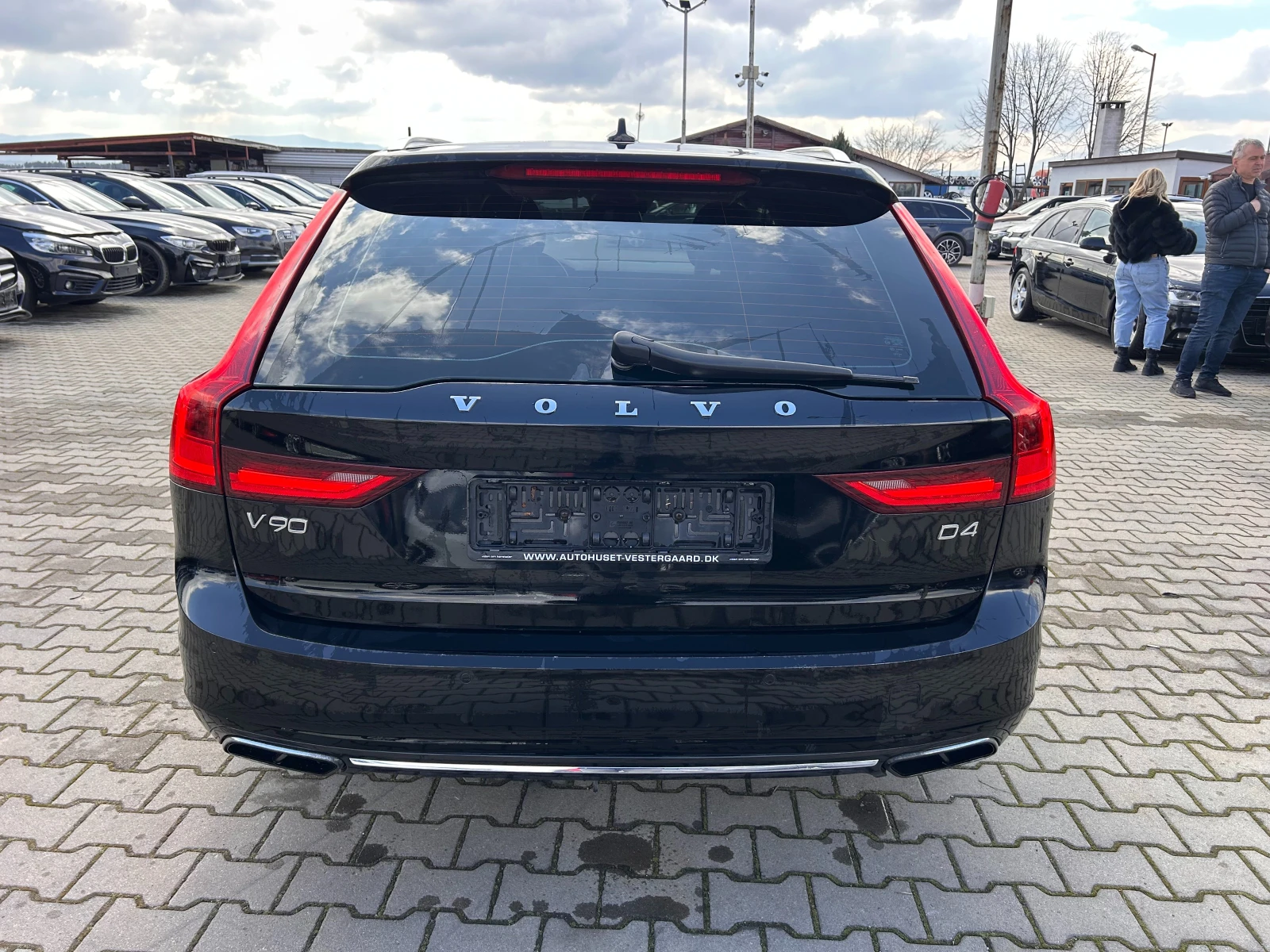 Volvo V90 2.0D AVTOMAT/NAVI EURO 6 - изображение 7