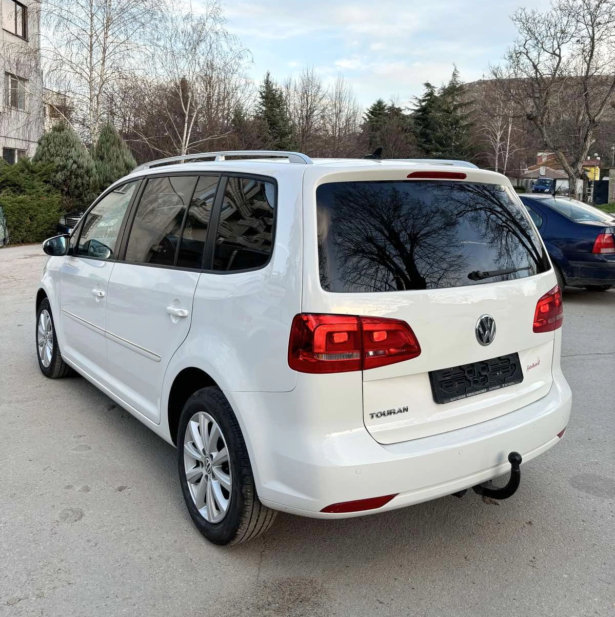 VW Touran 2.0 TDI 140 кс FACELIFT  НОВ ВНОС  ТОП - изображение 7
