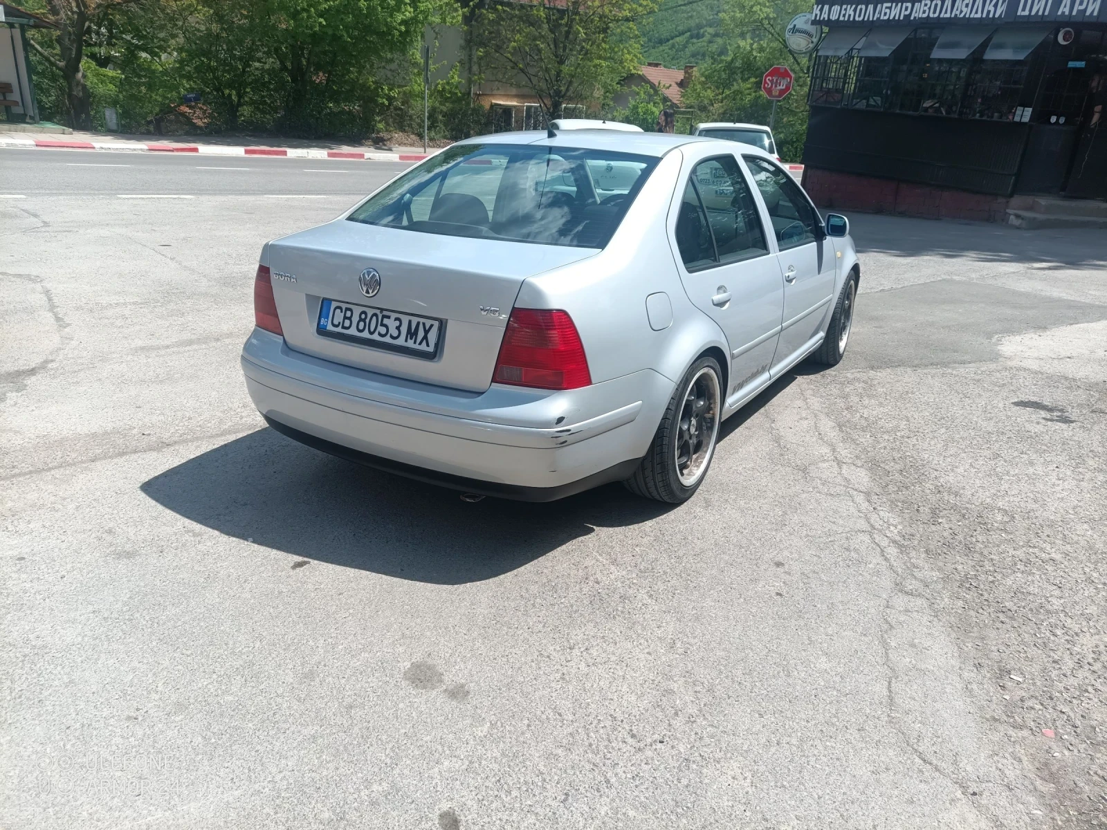 VW Bora 2.3 - изображение 5