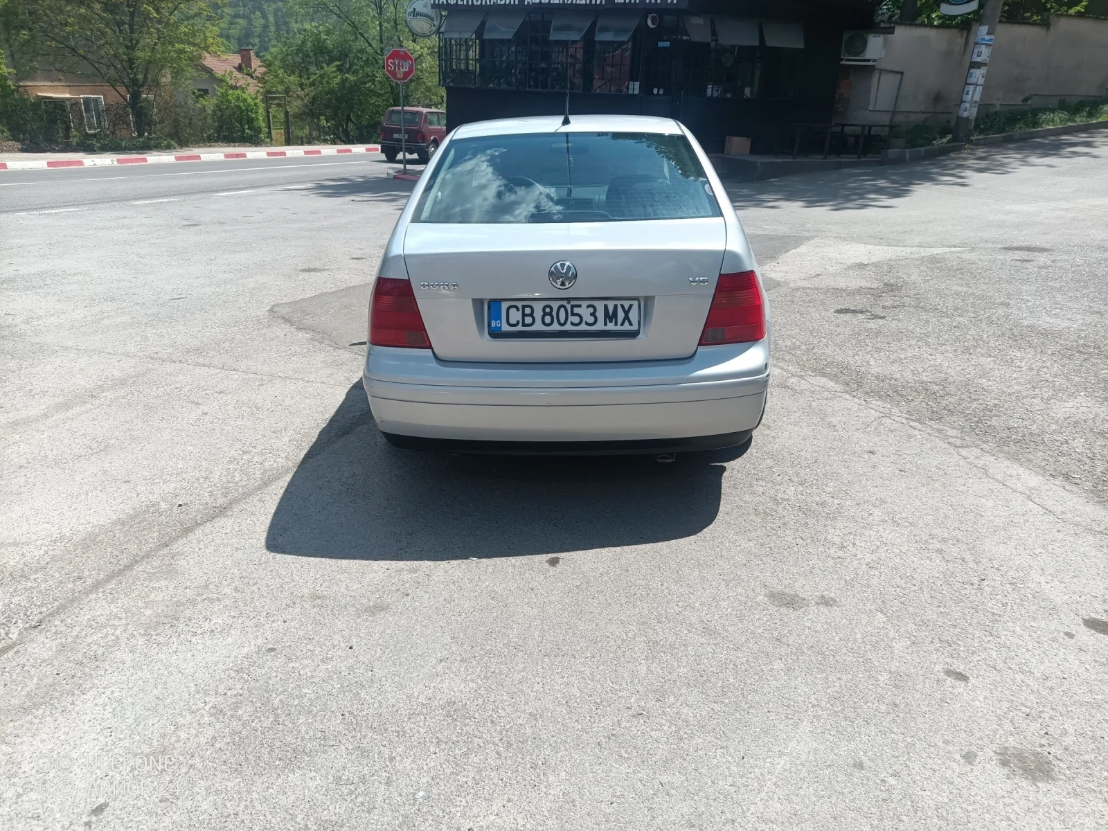 VW Bora 2.3 - изображение 2
