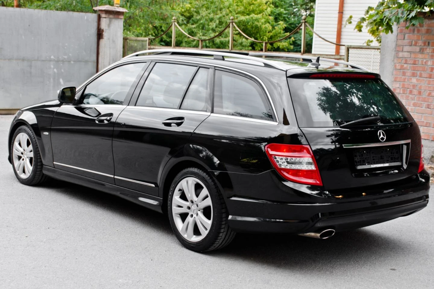 Mercedes-Benz C 220 2.2 CDI AMG 646 - изображение 6