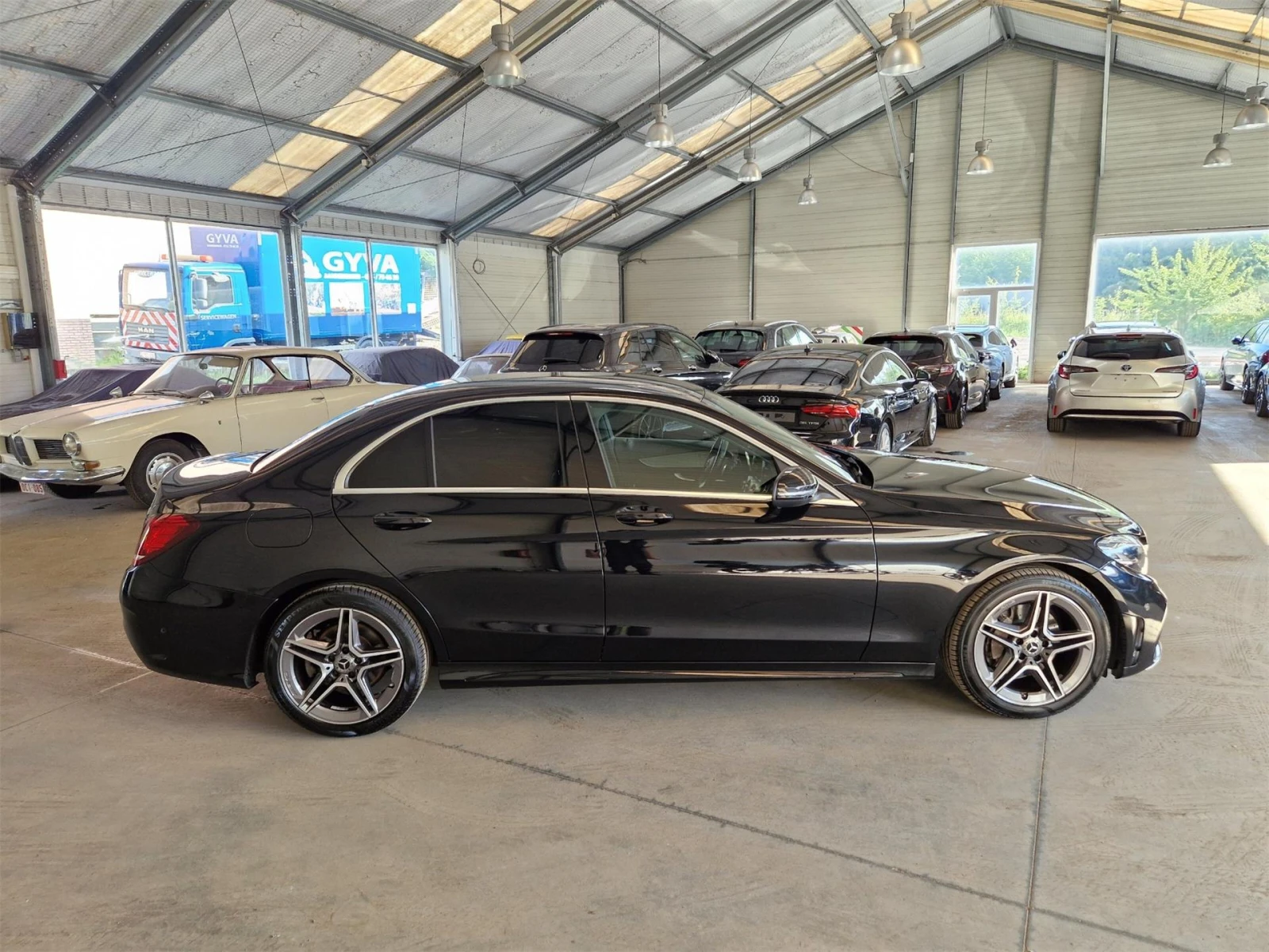 Mercedes-Benz C 180 AMG Line | Mobile.bg — изображение 6