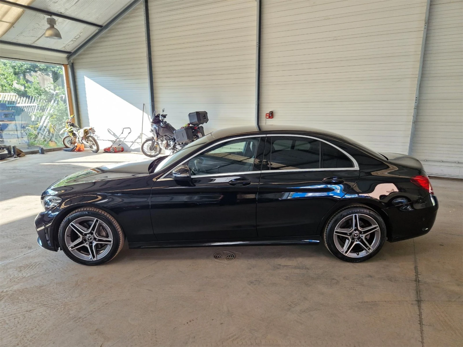Mercedes-Benz C 180 AMG Line | Mobile.bg — изображение 5