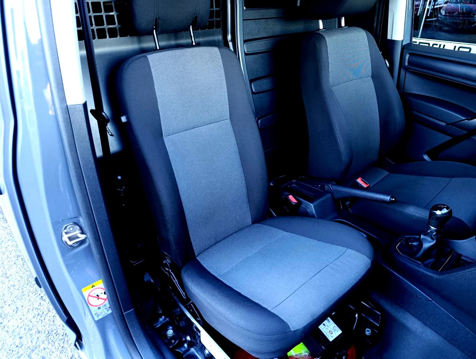 VW Caddy 1.4 CNG Cargo Maxi  | Mobile.bg   12