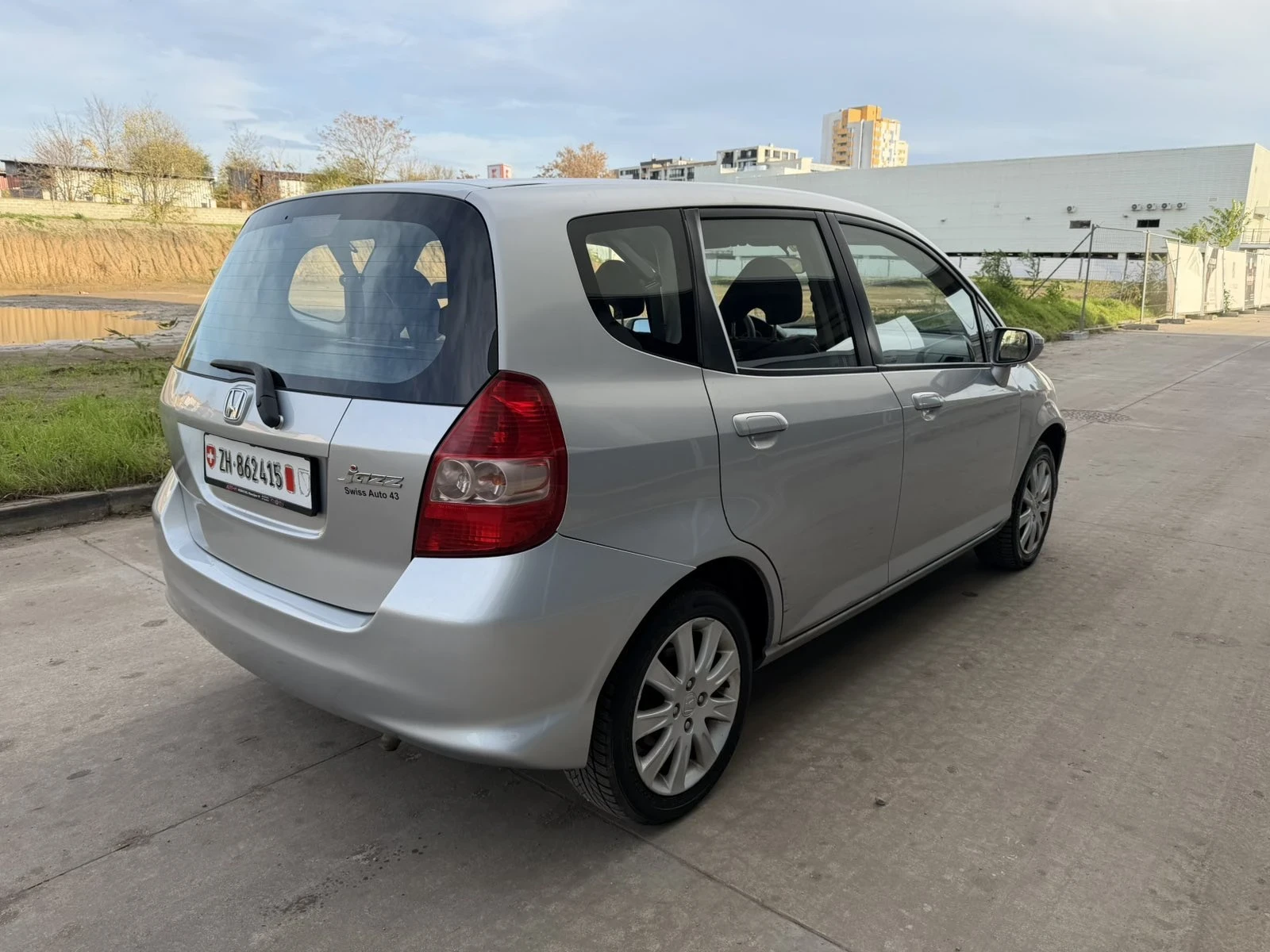 Honda Jazz 1.4i Swiss - изображение 5
