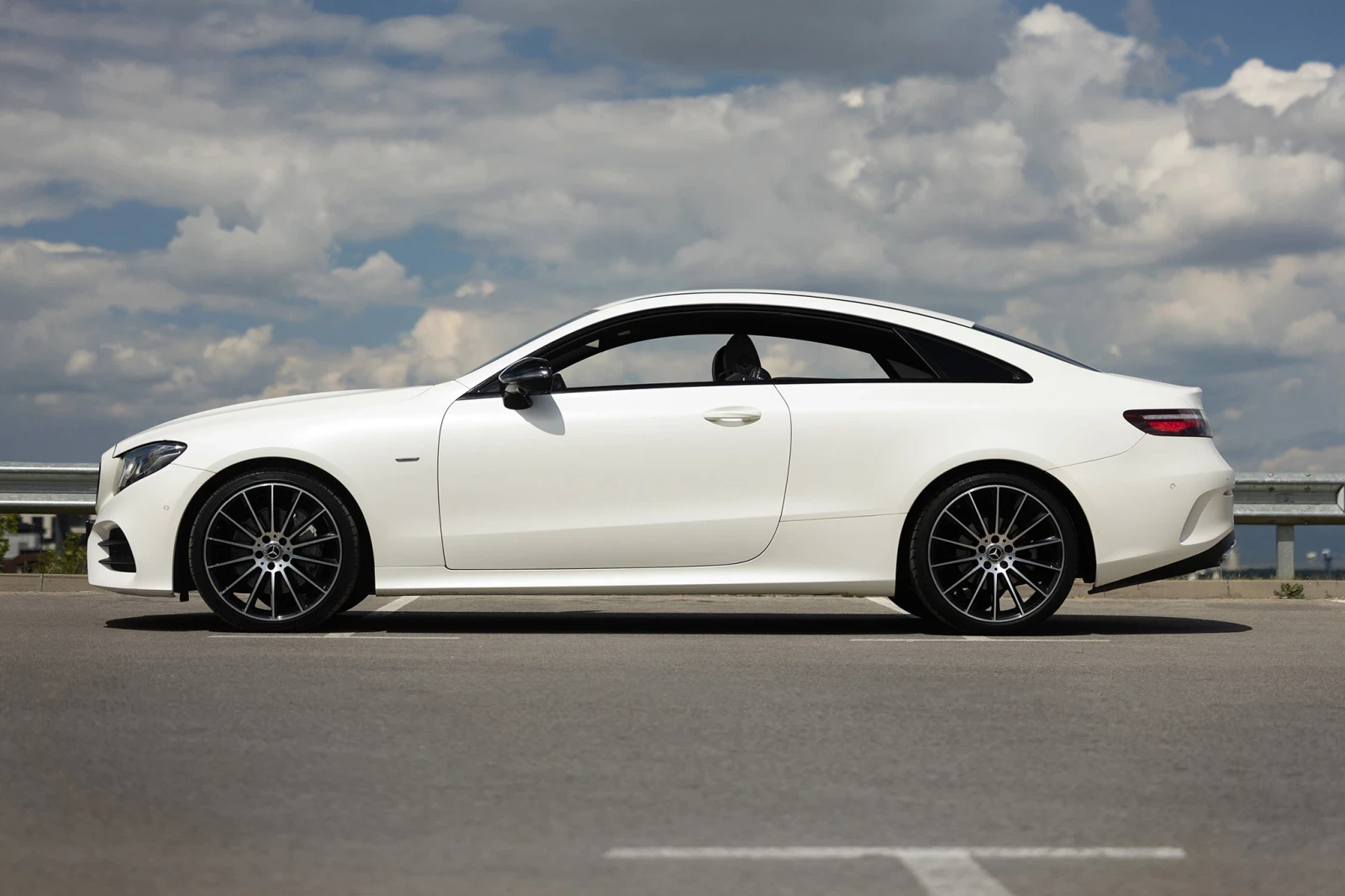 Mercedes-Benz E 220 EDITION 1 (1 of 555)  - изображение 6