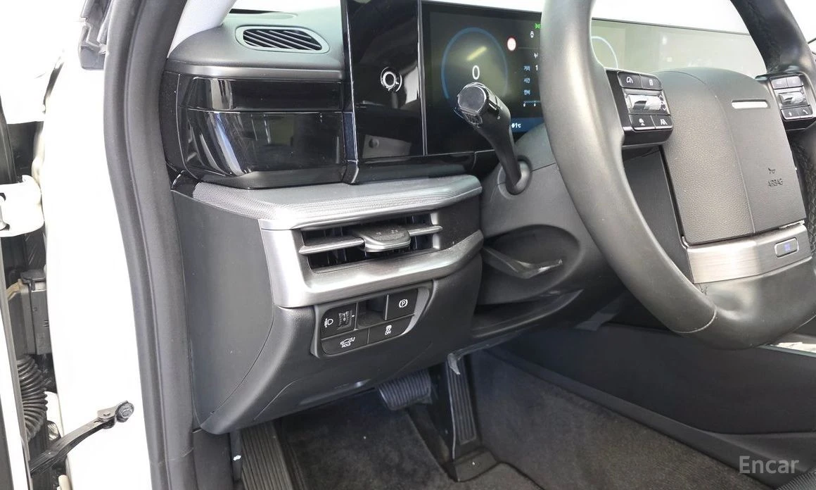 Hyundai Grandeur, снимка 13 - Автомобили и джипове - 53735720