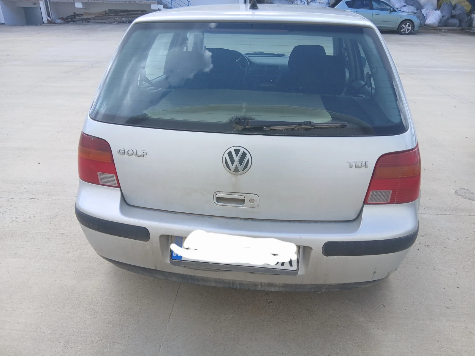 VW Golf 1.9tdi, снимка 6 - Автомобили и джипове - 54298108