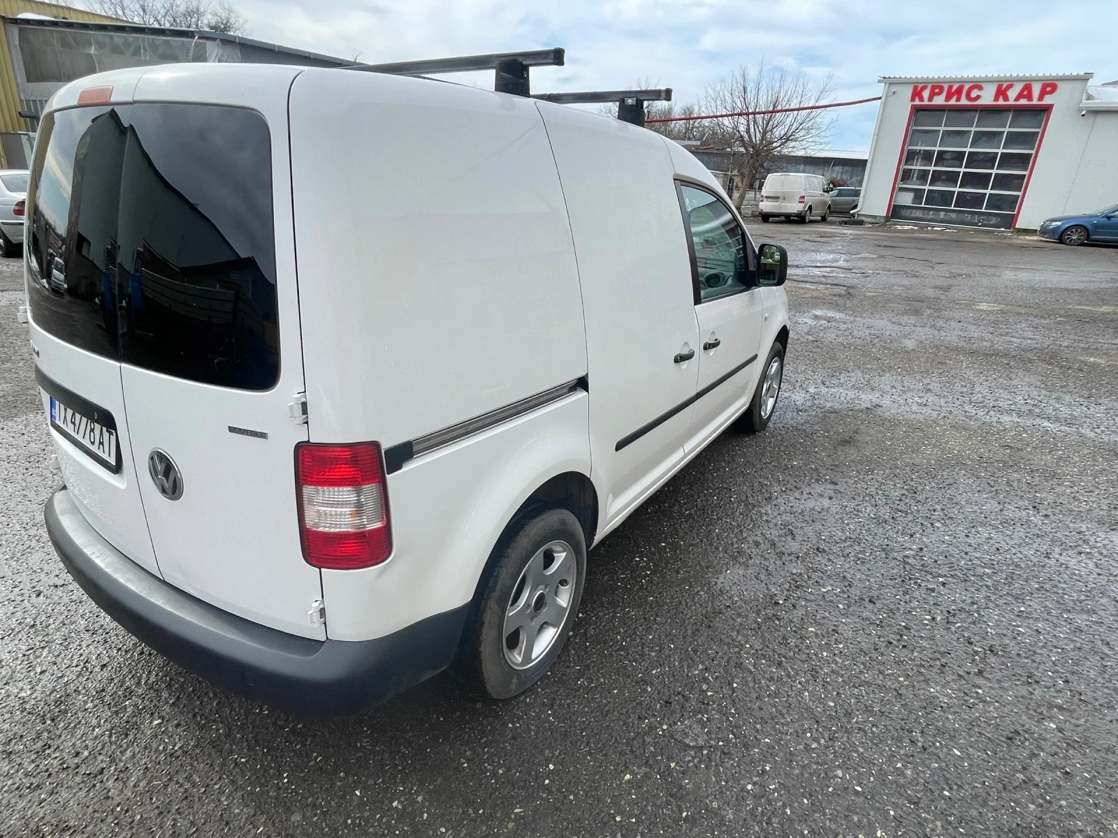VW Caddy, снимка 6 - Автомобили и джипове - 54312742