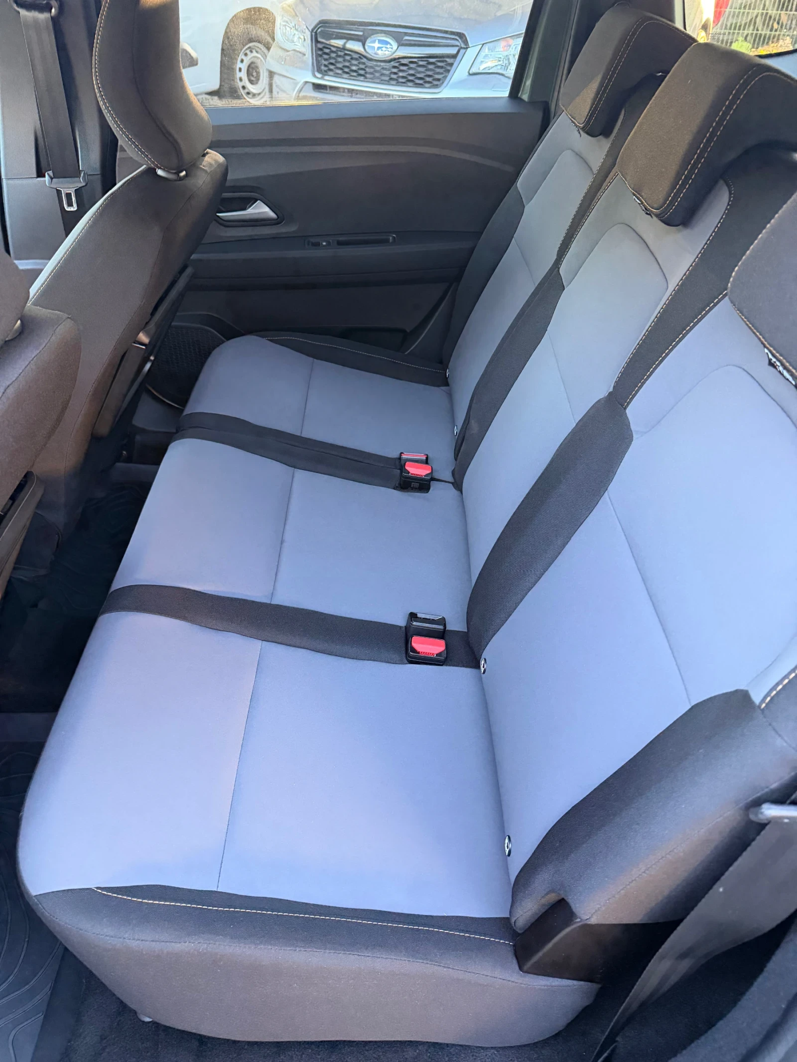 Dacia Jogger Exstreme 1.6Hibrid, 2024г., снимка 7 - Автомобили и джипове - 54904878
