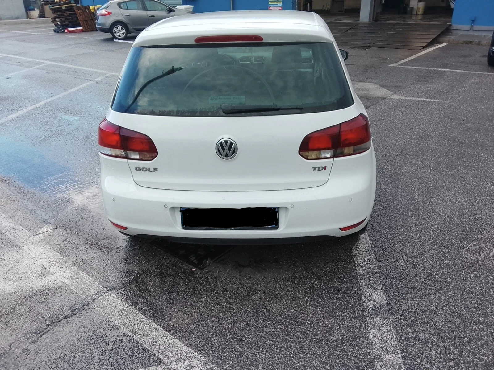 VW Golf DSG/НАВИГАЦИЯ/2011/F1/ПАРКТРОНИК/LED/180 хил км, снимка 3 - Автомобили и джипове - 55187629