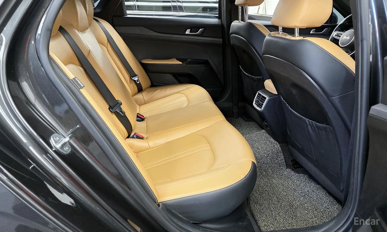 Kia K5 2.0 Hybrid Prestige* ПОДГРЕВ* ОБДУХВАНЕ* DISTRONIC, снимка 15 - Автомобили и джипове - 55309427