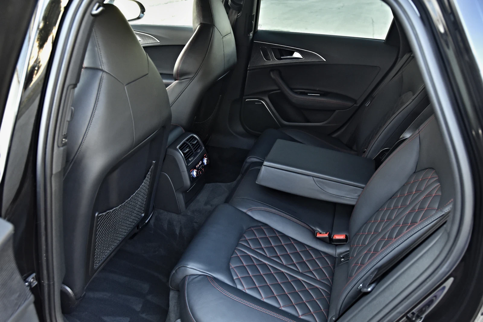 Audi A6 3.0TDI COMPETITION 326hp 3xS-LINE TV B&O RS-SITZE, снимка 16 - Автомобили и джипове - 55630753