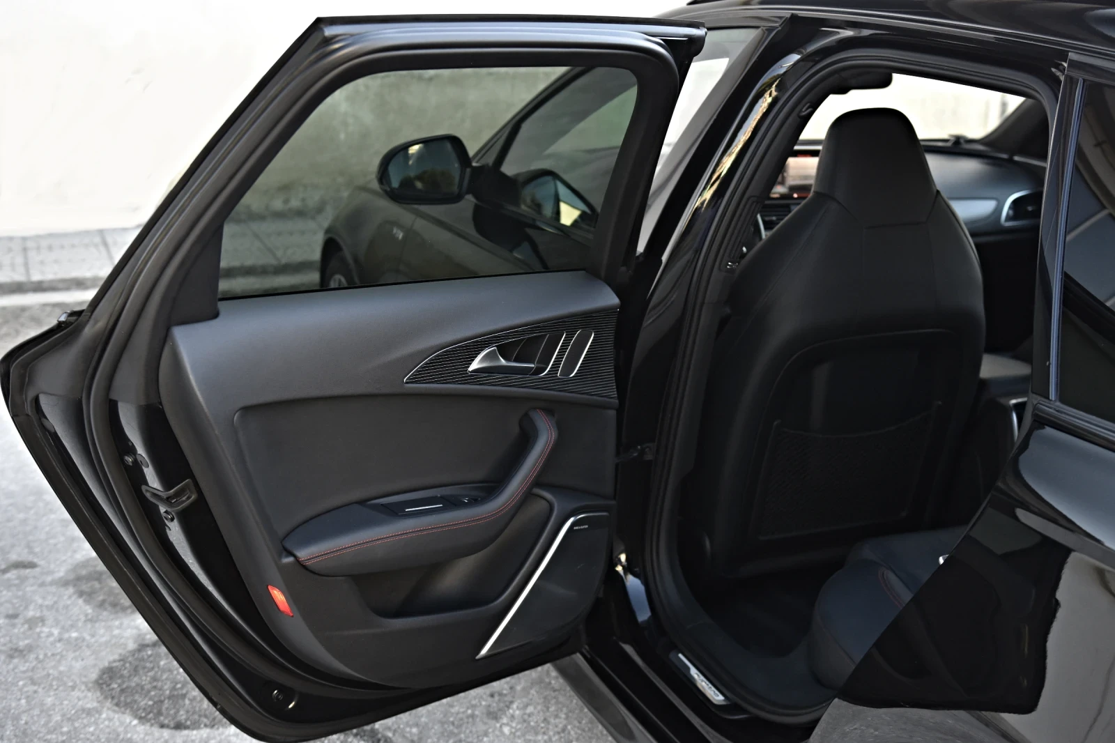 Audi A6 3.0TDI COMPETITION 326hp 3xS-LINE TV B&O RS-SITZE, снимка 17 - Автомобили и джипове - 55630753