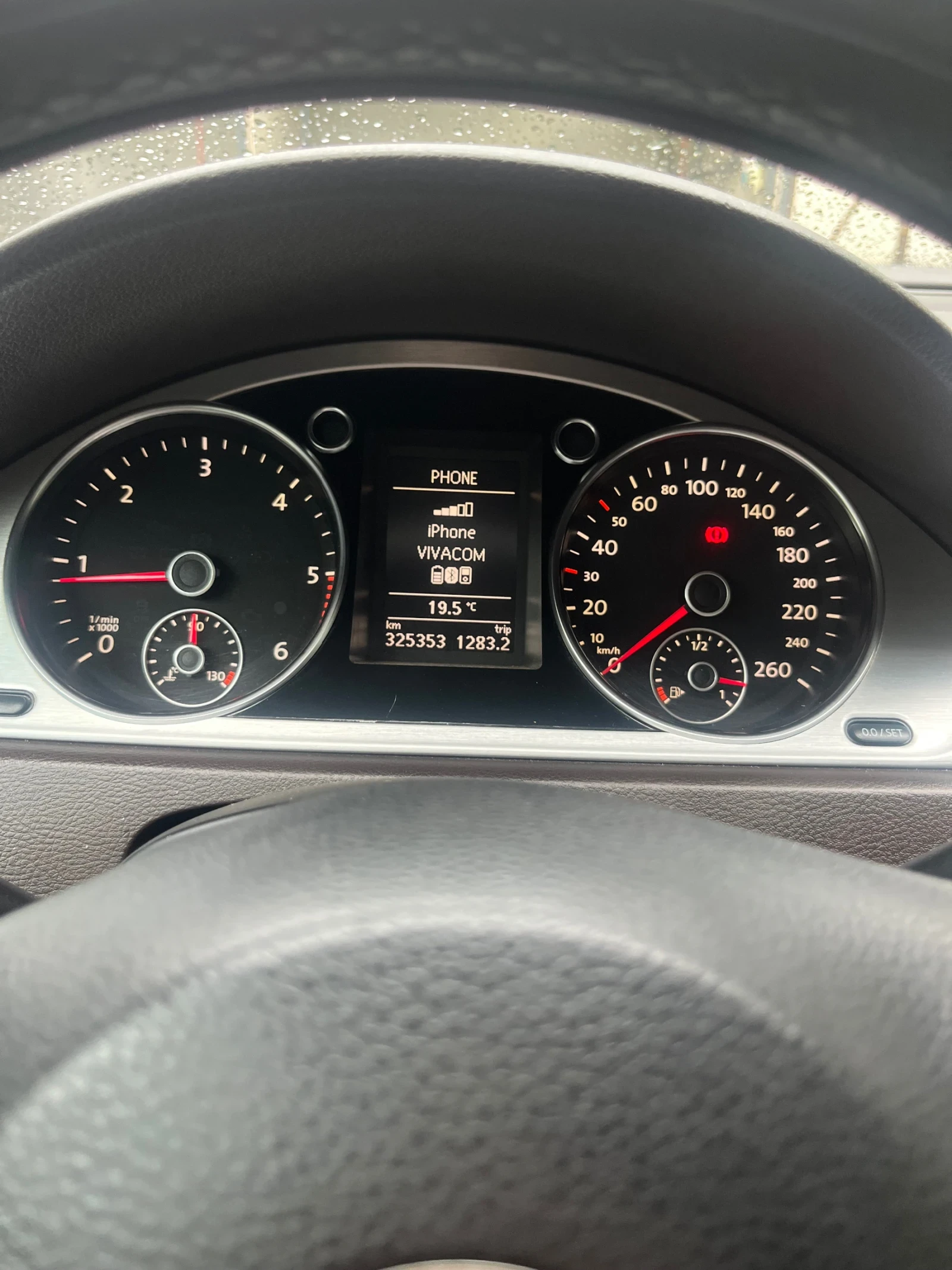 VW Passat 2.0TDI, снимка 12 - Автомобили и джипове - 55723835