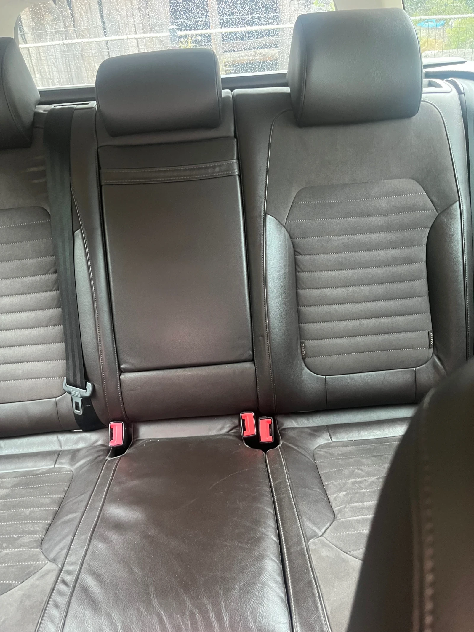 VW Passat 2.0TDI, снимка 17 - Автомобили и джипове - 55723835