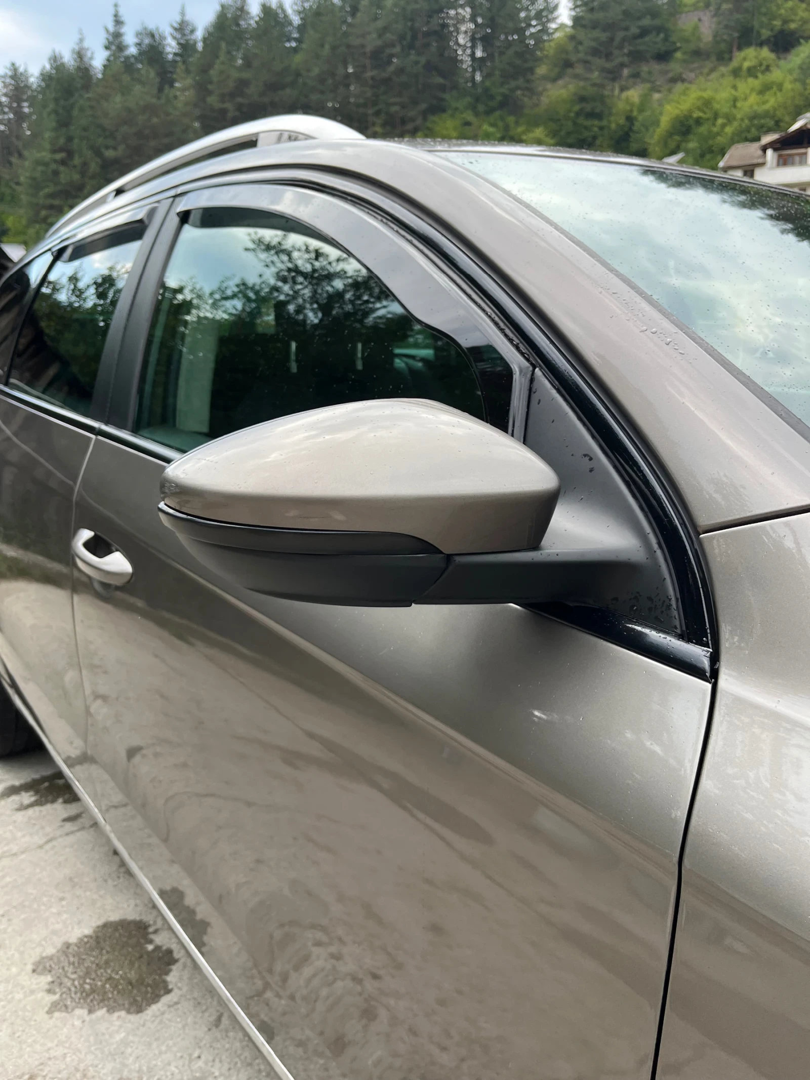 VW Passat 2.0TDI, снимка 5 - Автомобили и джипове - 55723835