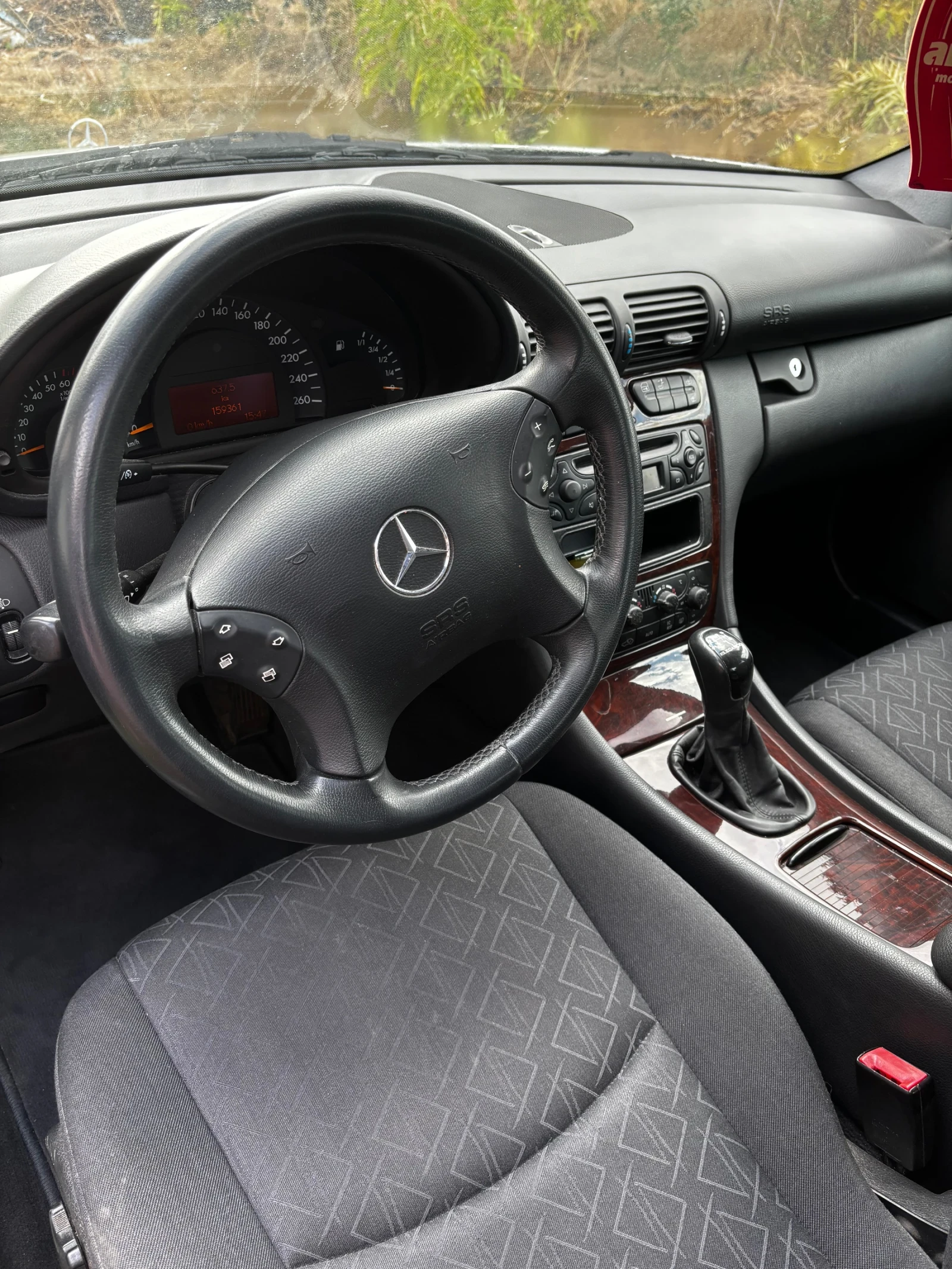 Mercedes-Benz C 200 Възможен е разумен коментар по цената след оглед. , снимка 9 - Автомобили и джипове - 55930063