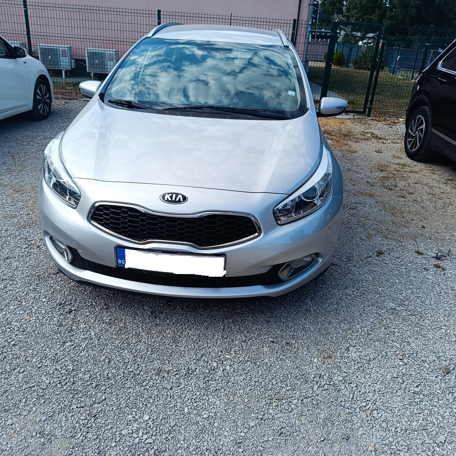 Kia Ceed 1, 6 CRDI, снимка 4 - Автомобили и джипове - 56225751