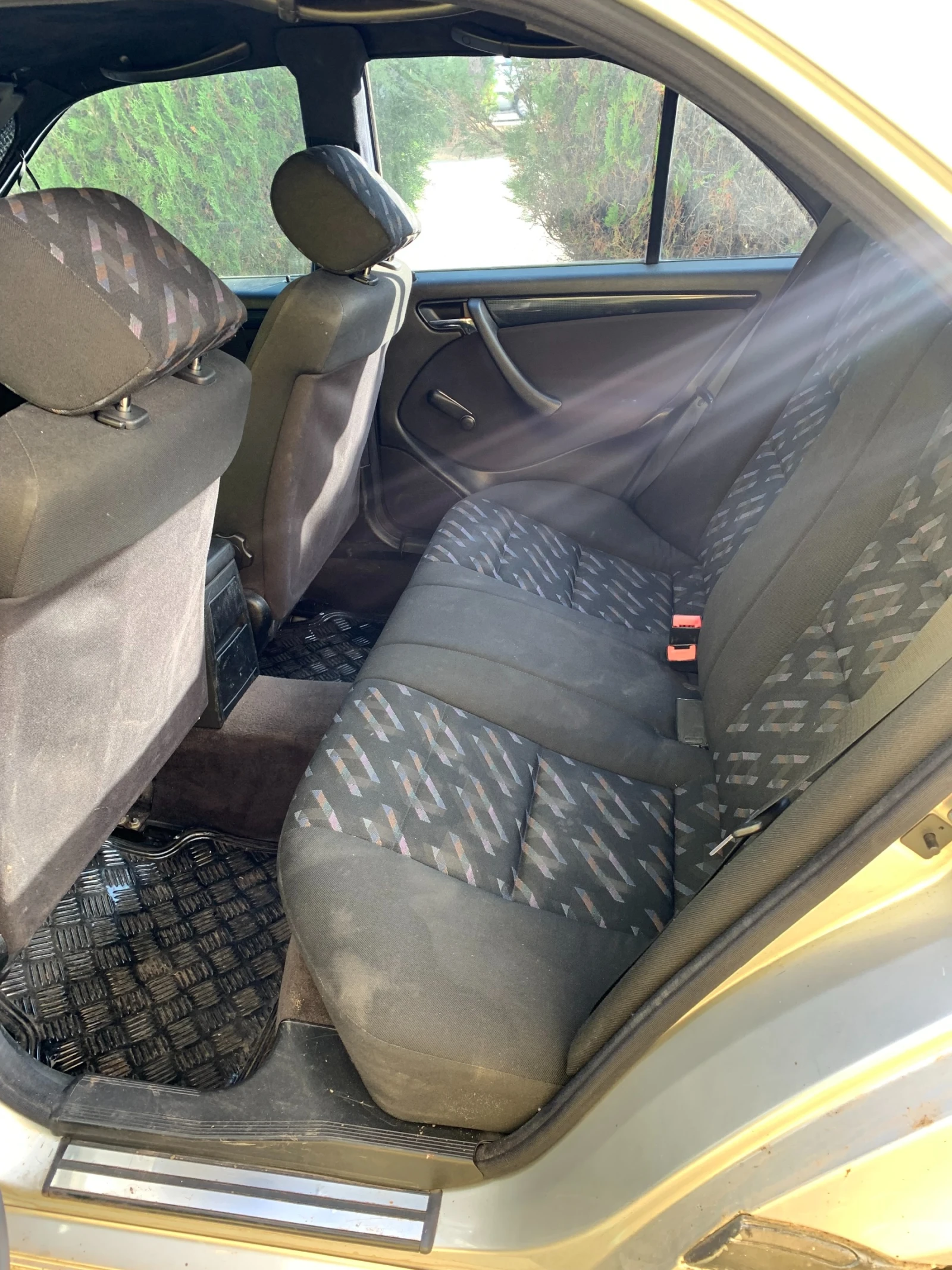 Mercedes-Benz C 220 CDI | Mobile.bg � ����������� 9