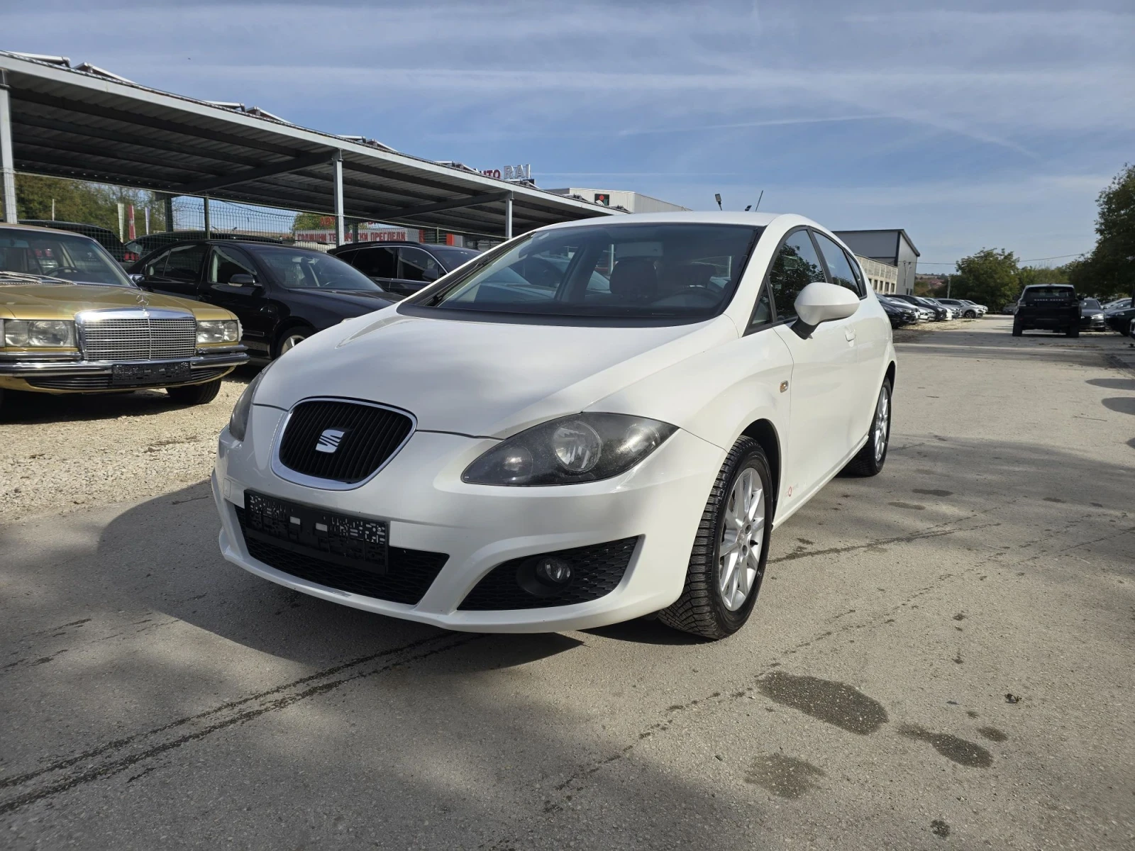 Seat Leon 1.6TDI 105к.с Топ състояние ЛИЗИНГ!