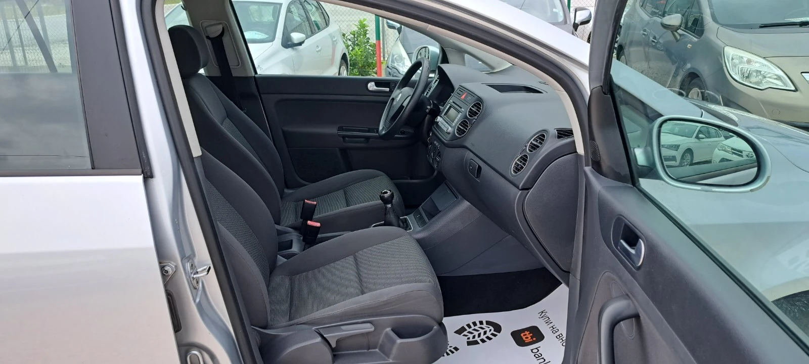 VW Golf Plus 1.6i 102кс става за газ, снимка 16 - Автомобили и джипове - 56749379