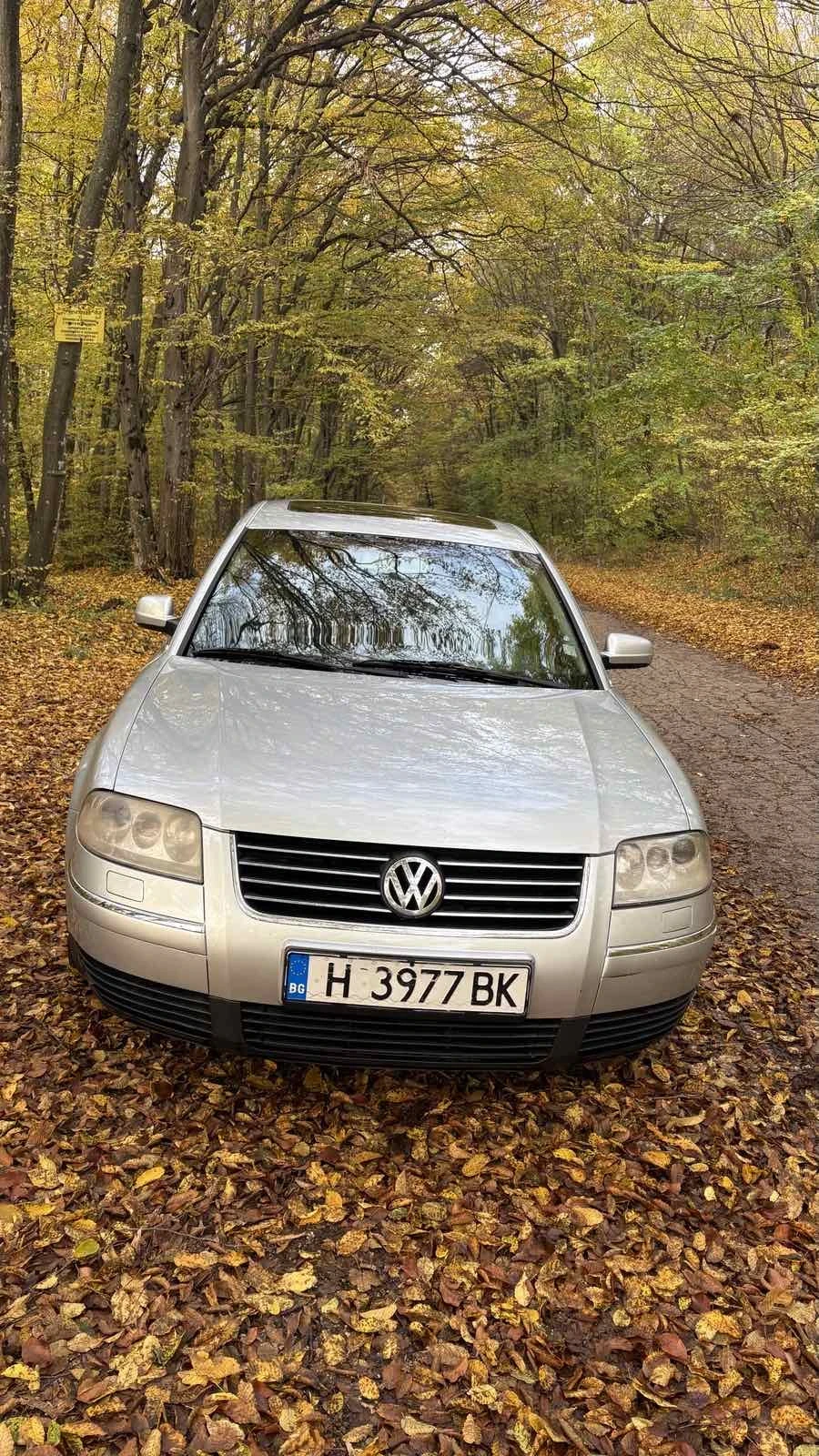 VW Passat 2.3 V5 Highline, снимка 15 - Автомобили и джипове - 56750653