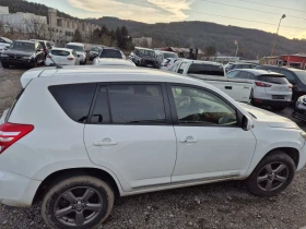 Toyota Rav4 2.2D-4D, КАТАСТРОФИРАЛ АВТОМОБИЛ , снимка 7