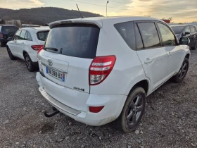 Toyota Rav4 2.2D-4D, КАТАСТРОФИРАЛ АВТОМОБИЛ , снимка 6