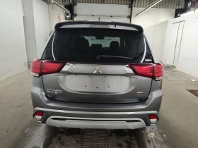 Обява за продажба на Mitsubishi Outlander AWD * CARFAX * АвтоКредит * Цена до България*  ~41 000 лв. - изображение 4