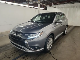 Обява за продажба на Mitsubishi Outlander AWD * CARFAX * АвтоКредит * Цена до България*  ~41 000 лв. - изображение 1