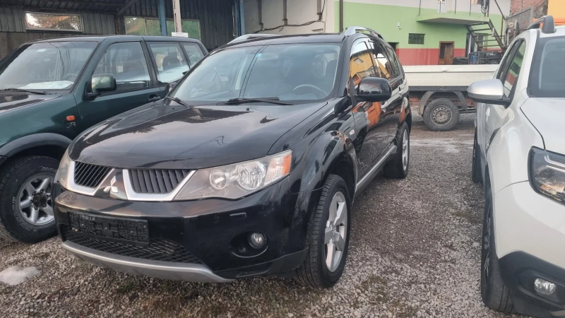 Mitsubishi Outlander 2.0DID, снимка 2 - Автомобили и джипове - 48611400