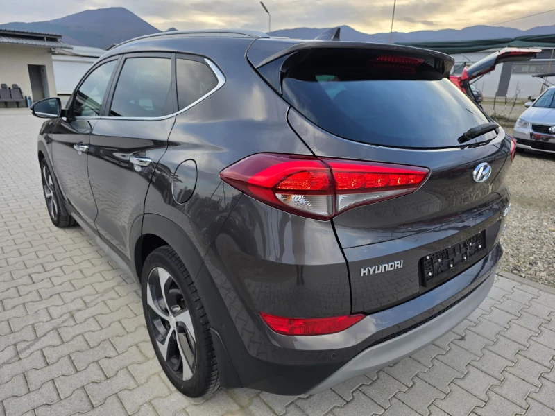 Hyundai Tucson 2.0CRDI 4WD AUTOMAT NAVI KAMERA KOJA Лизинг, снимка 5 - Автомобили и джипове - 52455029