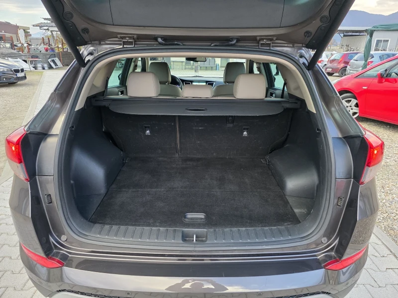 Hyundai Tucson 2.0CRDI 4WD AUTOMAT NAVI KAMERA KOJA Лизинг, снимка 10 - Автомобили и джипове - 52455029