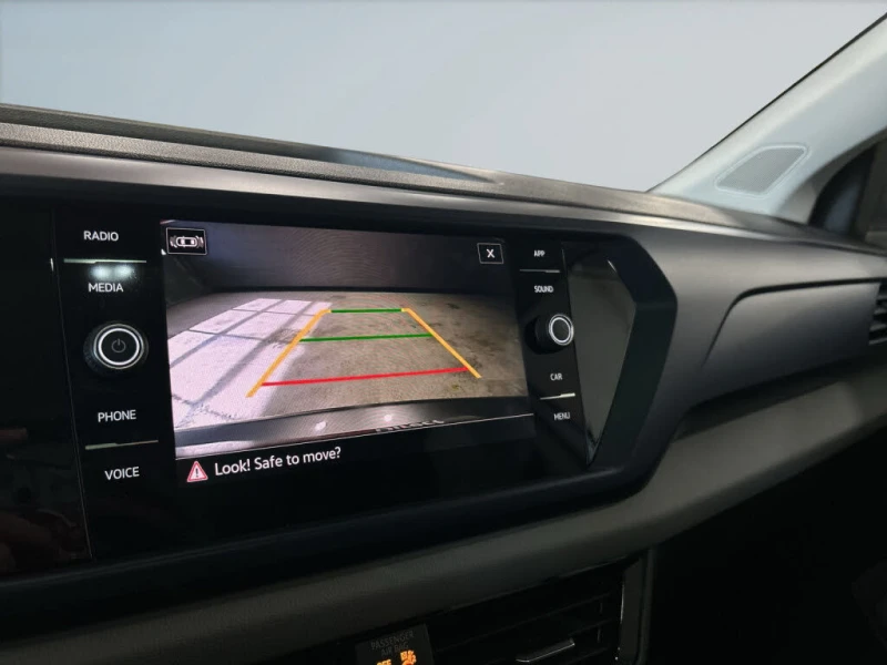 VW Taos Comfortline * CARFAX * АвтоКредит* (ЦЕНА ДО БГ), снимка 14 - Автомобили и джипове - 53459202