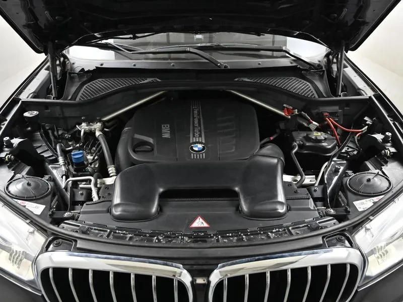 BMW X5 3.0D, снимка 11 - Автомобили и джипове - 55385923