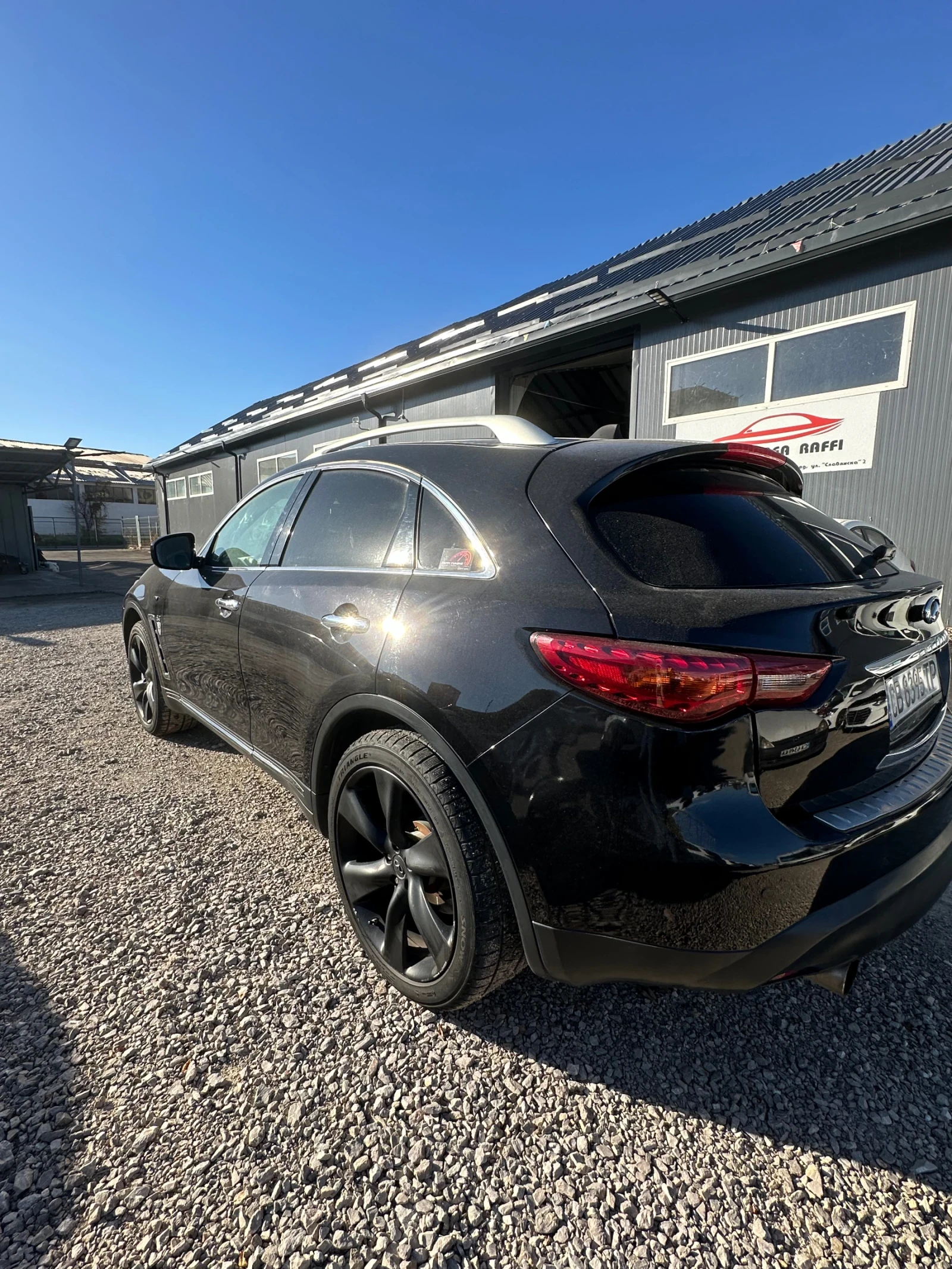 Infiniti QX70 5.0 S Premium  - изображение 5