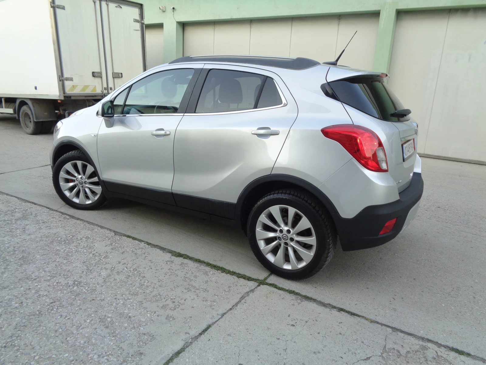 Opel Mokka 1.7CDTI-131-NAVI-KAMERA-KOJA-4X4-LIZING - изображение 3