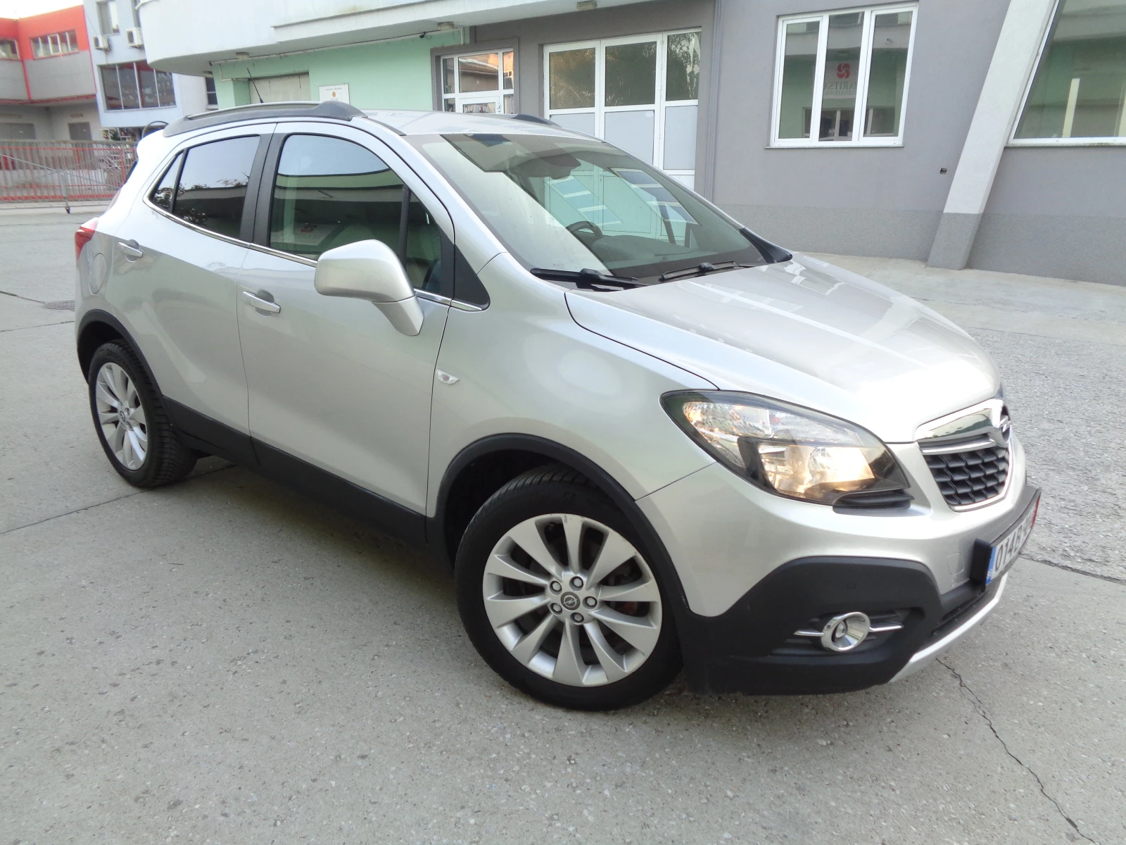 Opel Mokka 1.7CDTI-131-NAVI-KAMERA-KOJA-4X4-LIZING - изображение 2
