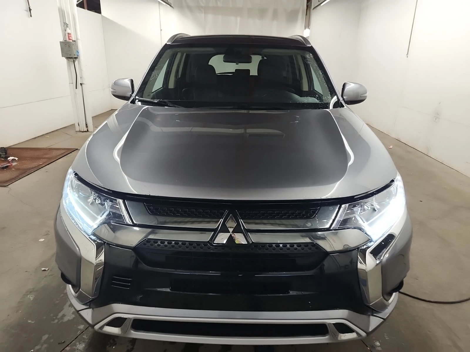 Mitsubishi Outlander AWD * CARFAX * АвтоКредит * Цена до България*  - изображение 6